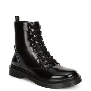 NWB Fergalicious Martina Booties